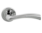 Atlantic Status Texas Door Handles On Round Rose, Polished Chrome - S35R/PC (sold in pairs)